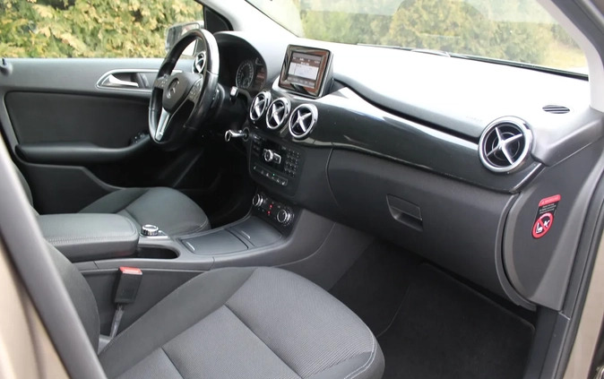 Mercedes-Benz Klasa B cena 25999 przebieg: 275900, rok produkcji 2012 z Płock małe 436